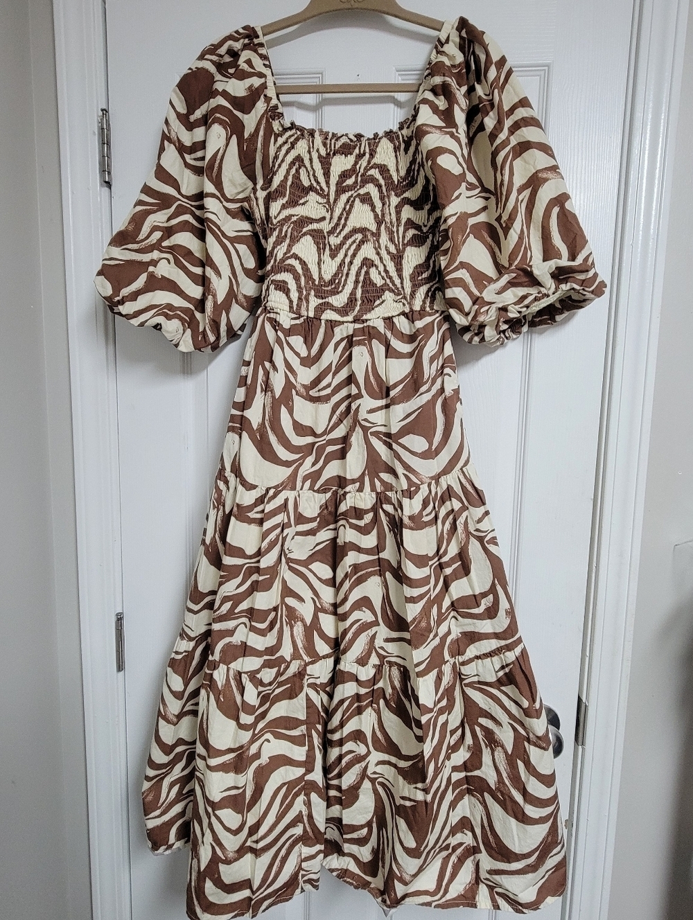 Karlie Zebra Poplin Smick Puff Sleeve Dress Size Small.